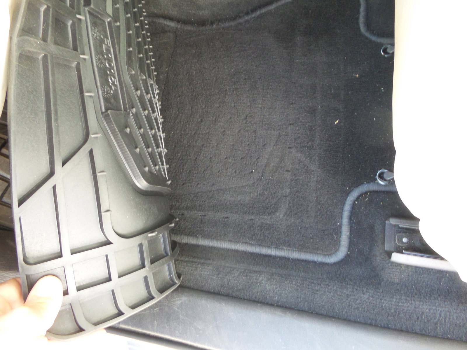 Used 2003 Jaguar S-TYPE R RWD image 63