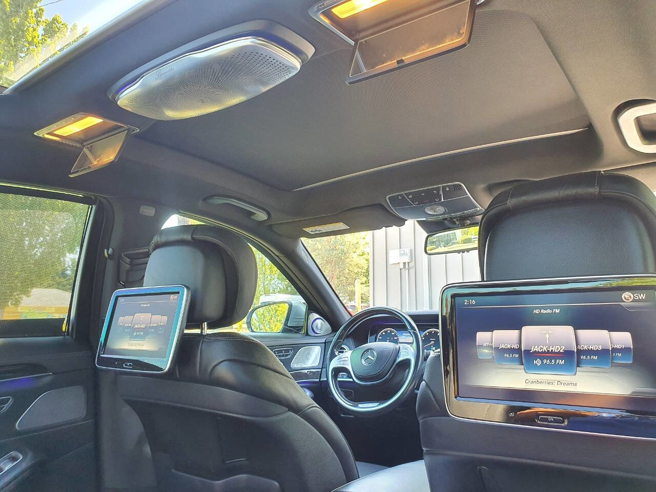 Used 2017 Mercedes-Benz S 550 4MATIC Sedan image 93