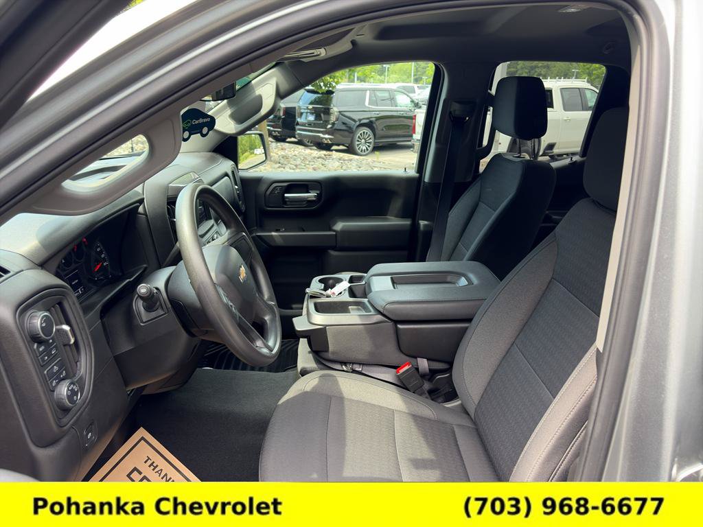 Certified 2025 Chevrolet Silverado 1500 Custom w/ Turbomax Blackout Package AWD/4WD image 20