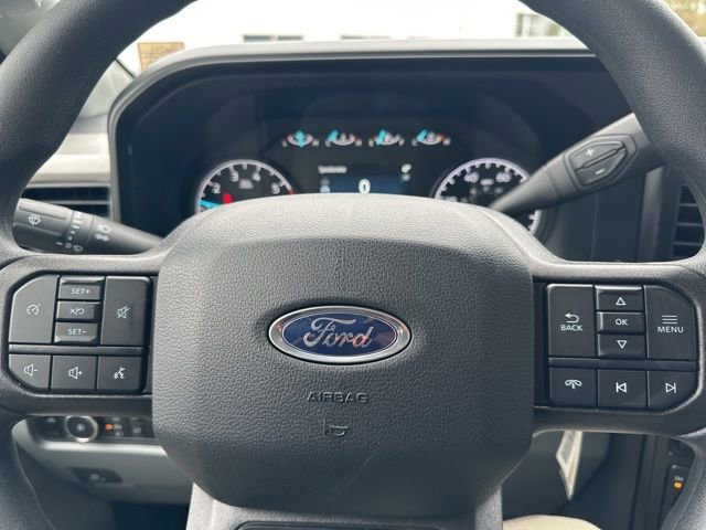 New 2026 Ford F250 XL w/ XL Chrome Package image 17