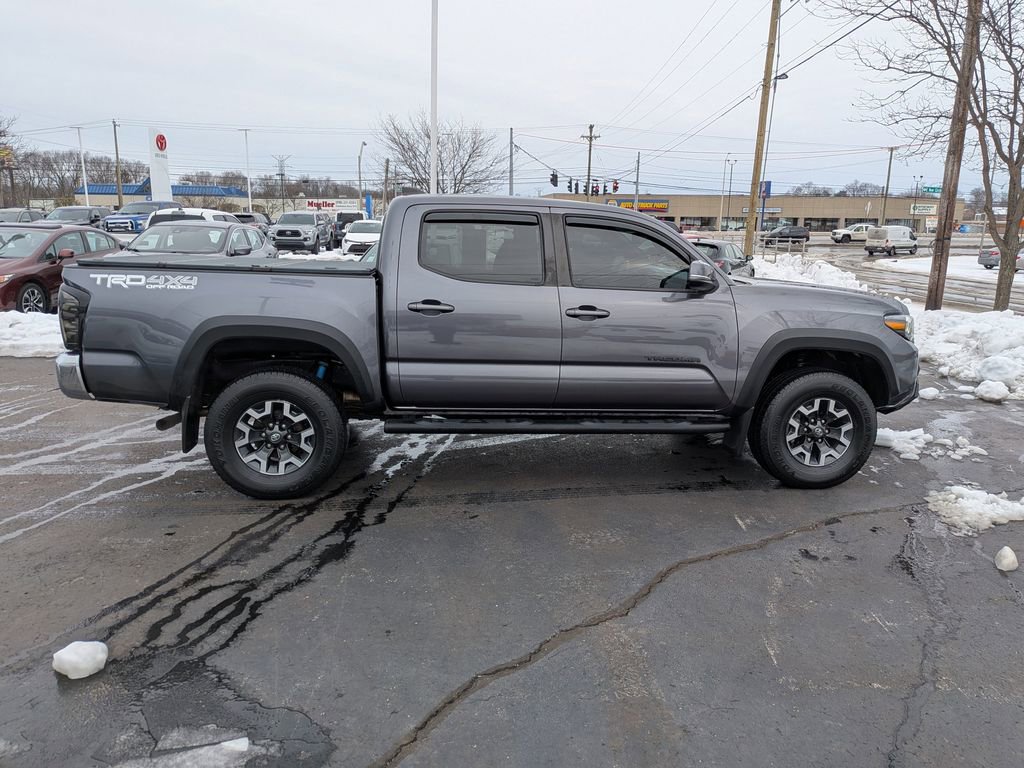 Used 2021 Toyota Tacoma TRD Off-Road image 8