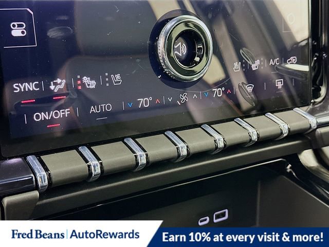 New 2026 GMC Yukon AT4 w/ AT4 Premium Plus Package image 12