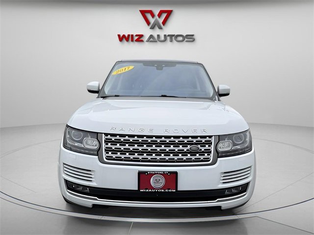 Used 2017 Land Rover Range Rover HSE image 2