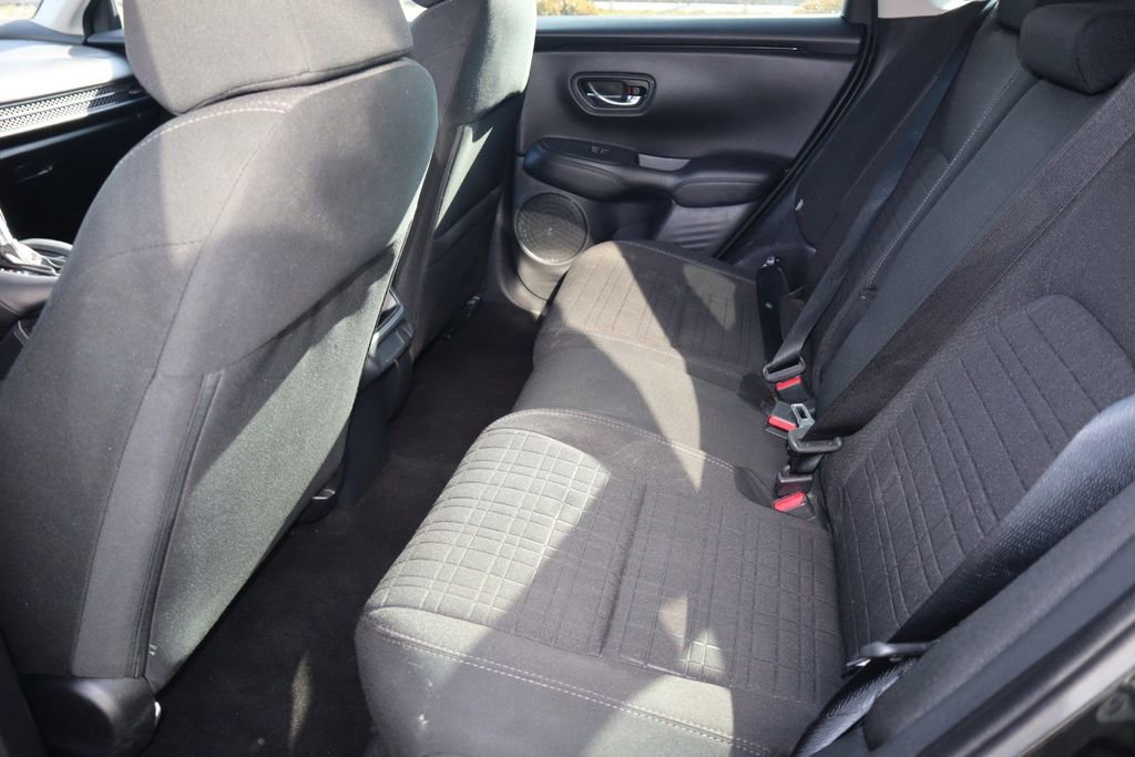 Used 2025 Honda HR-V LX image 15