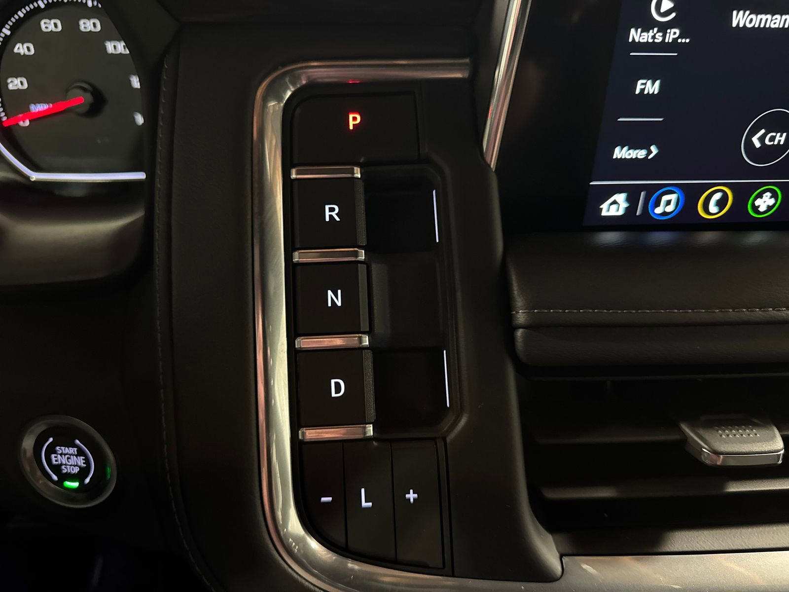 Used 2021 Chevrolet Suburban LS AWD/4WD image 24