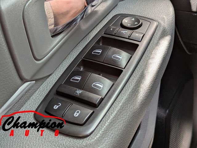 Used 2018 RAM 1500 SLT RWD image 24