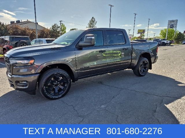 New 2026 RAM 1500 4x4 Crew Cab image 3