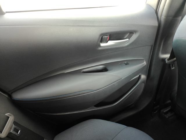 Used 2020 Toyota Corolla SE FWD image 25