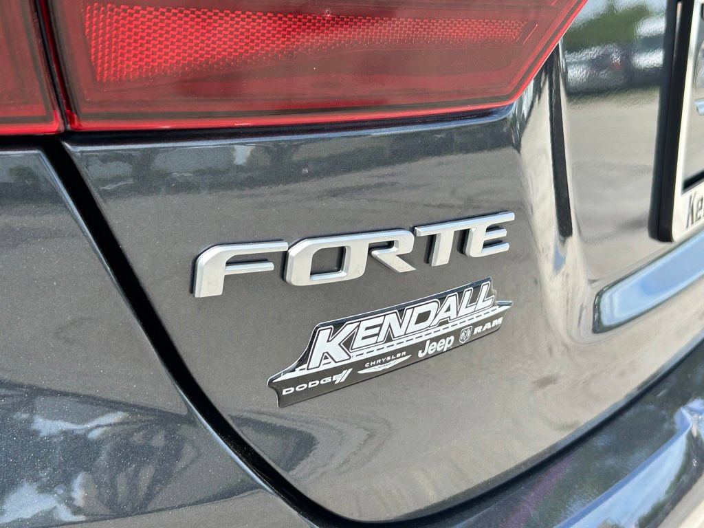 Used 2024 Kia Forte LXS w/ LXS Technology Package FWD image 31