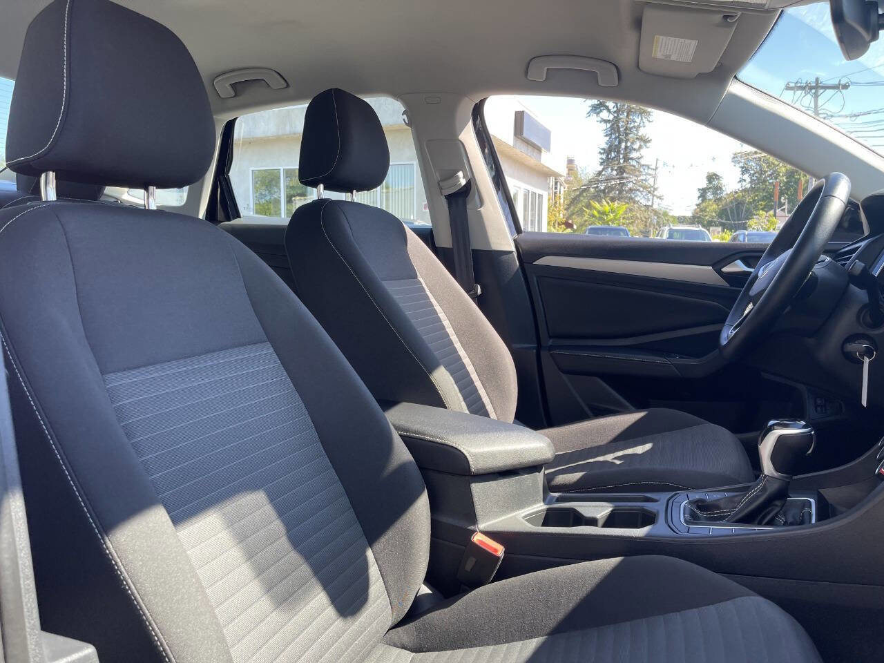 Used 2024 Volkswagen Jetta S image 30
