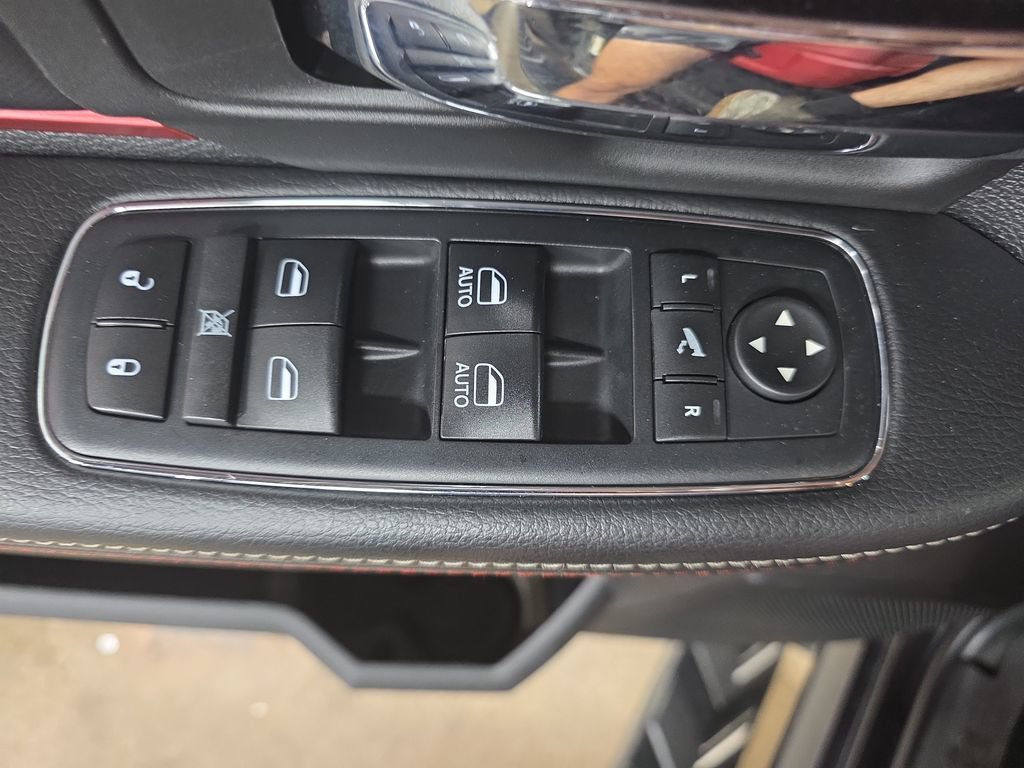 Used 2017 RAM 1500 Rebel w/ Luxury Group AWD/4WD image 27