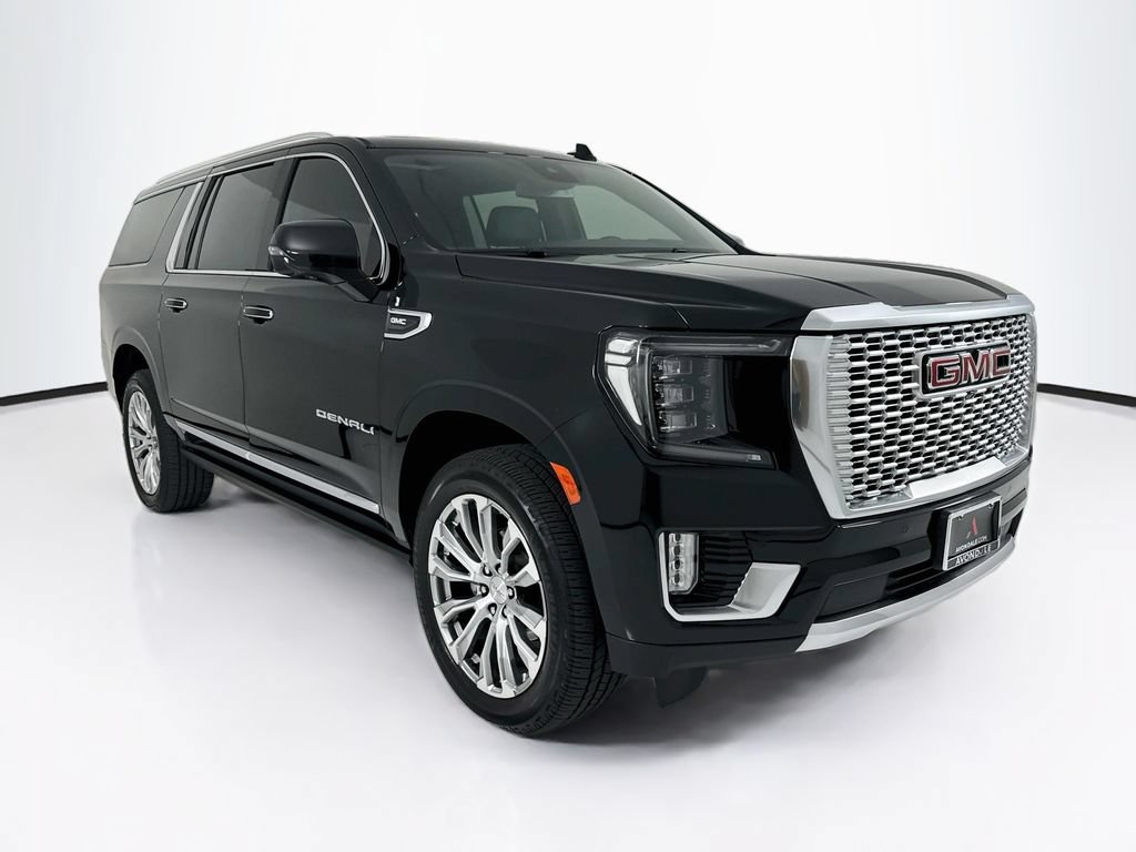 Used 2023 GMC Yukon XL Denali w/ LPO, Floor Liner Package AWD/4WD image 7