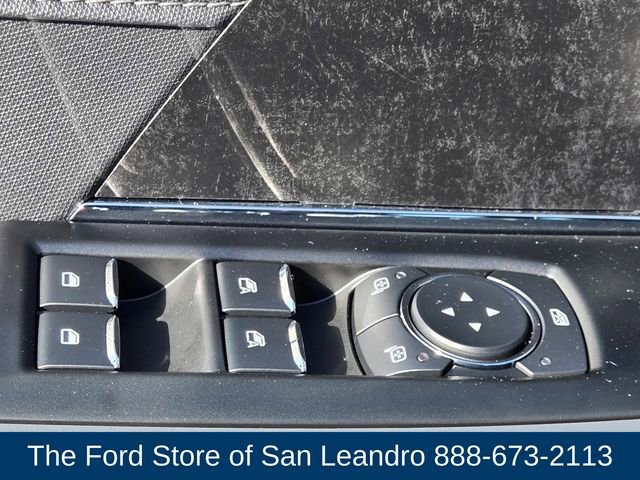 Used 2025 Ford F150 Lightning Flash image 26