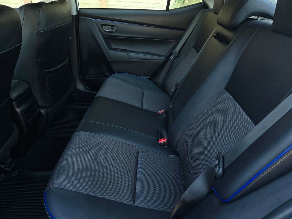 Used 2019 Toyota Corolla SE image 12