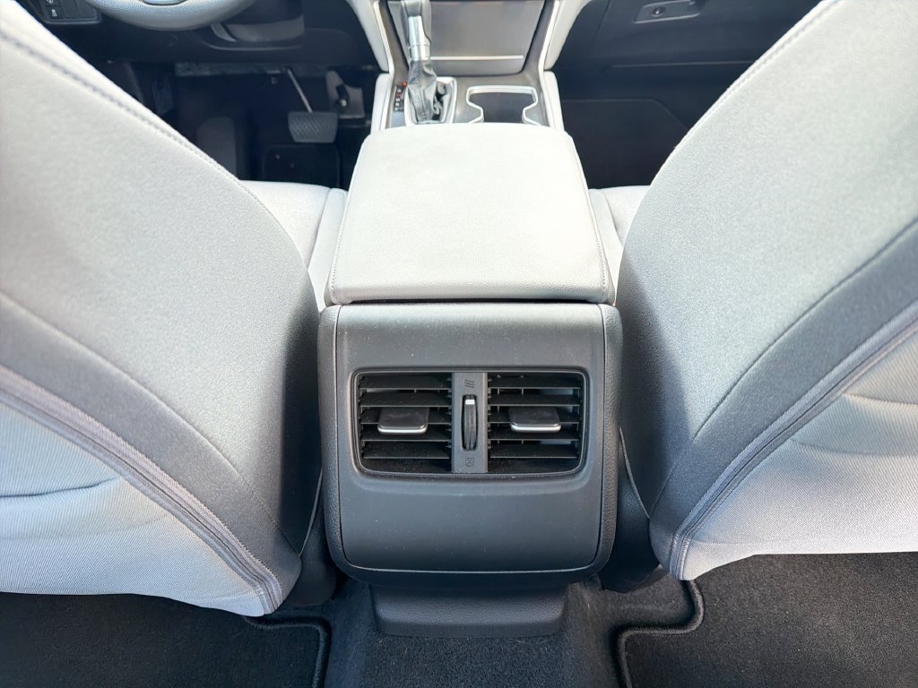 Used 2019 Honda Accord EX image 18