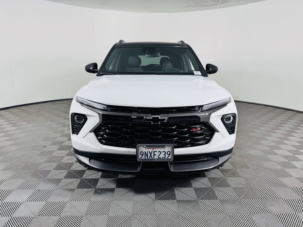 Used 2024 Chevrolet TrailBlazer RS w/ Convenience Package image 3