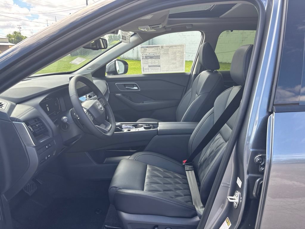 New 2026 Nissan Rogue Platinum w/ Platinum Premium Package AWD/4WD image 11