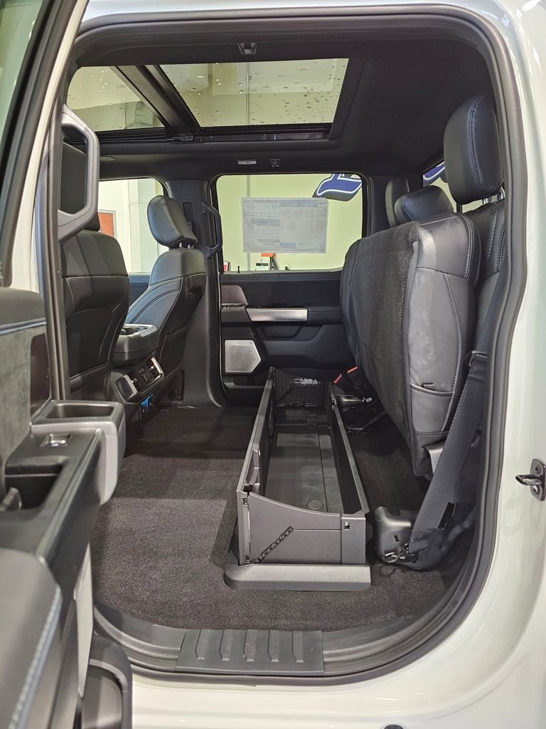 New 2025 Ford F150 Platinum w/ Equipment Group 702A High image 43