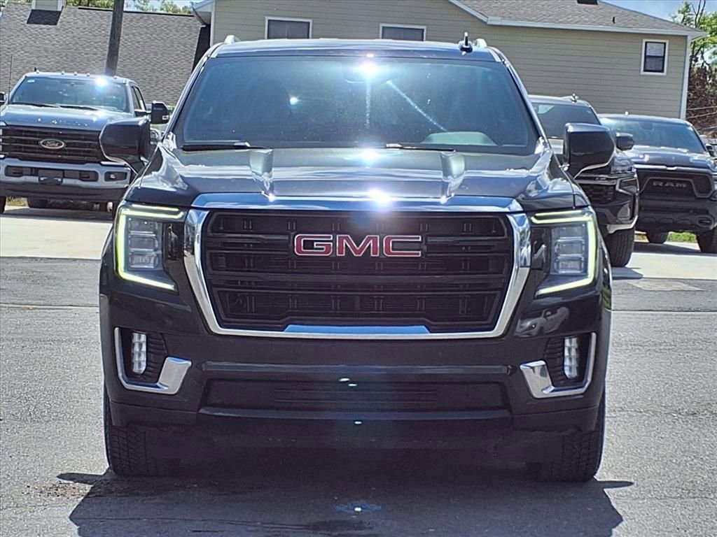 Used 2022 GMC Yukon SLE AWD/4WD image 2