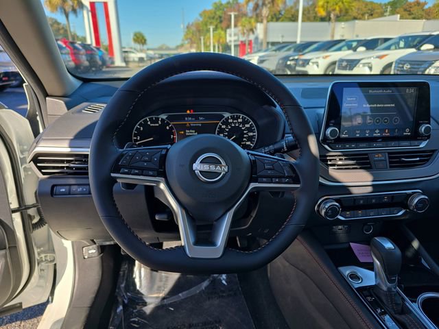 New 2025 Nissan Altima 2.5 SR image 16