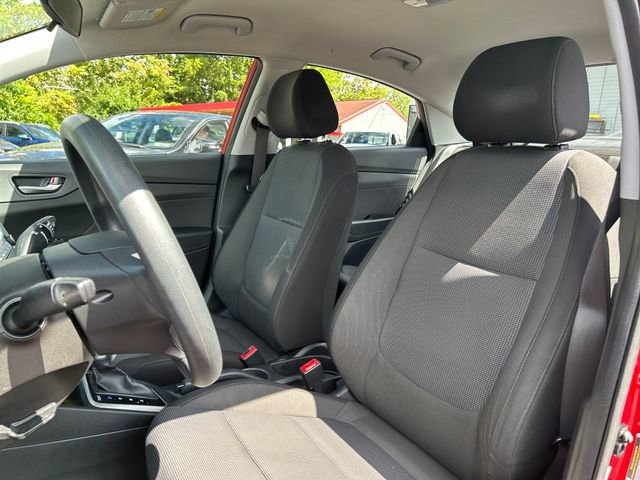 Used 2019 Hyundai Accent SE image 10