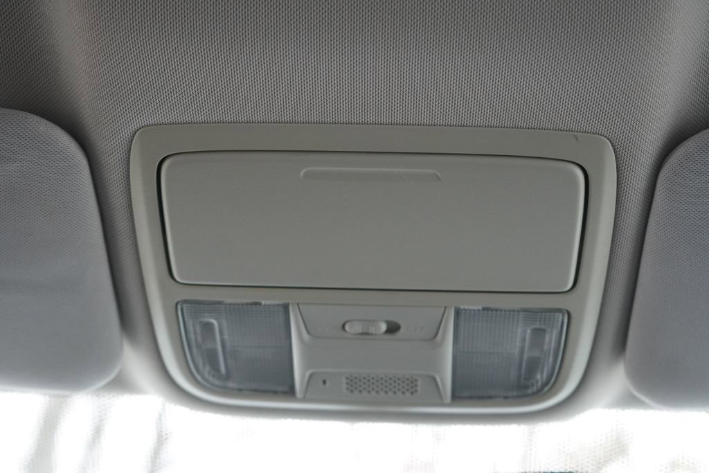 Used 2015 Honda CR-V LX image 24