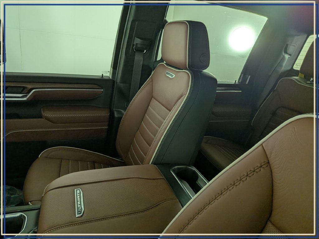 New 2026 GMC Sierra 3500 Denali Ultimate AWD/4WD image 25