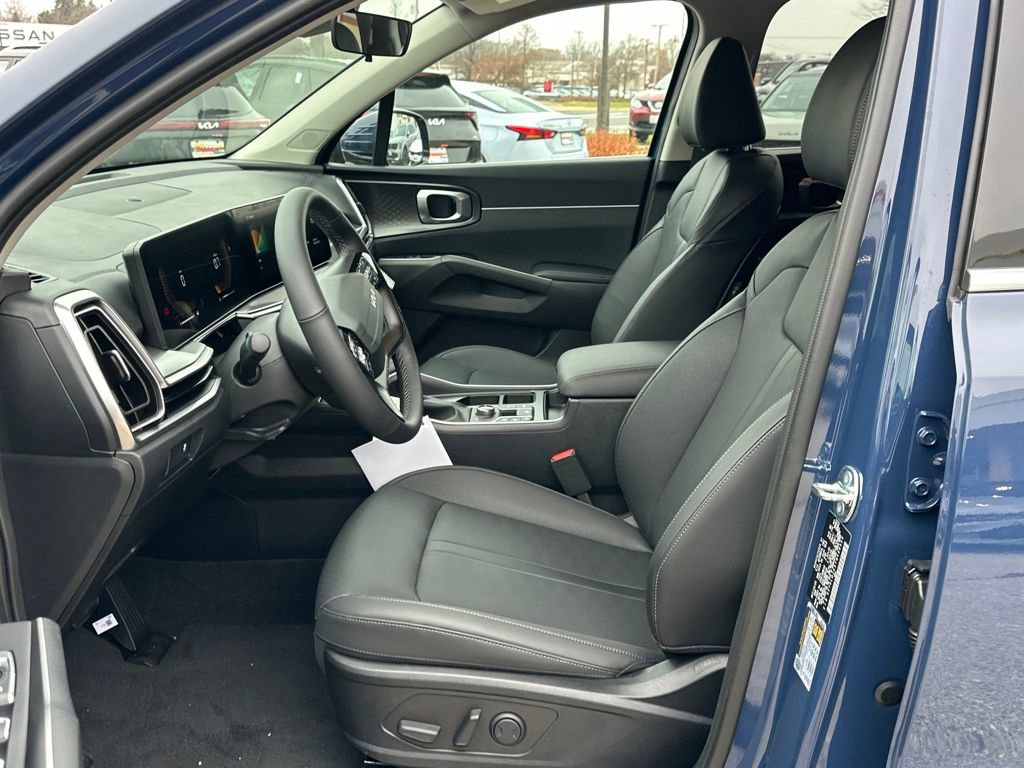 New 2026 Kia Sorento S image 9