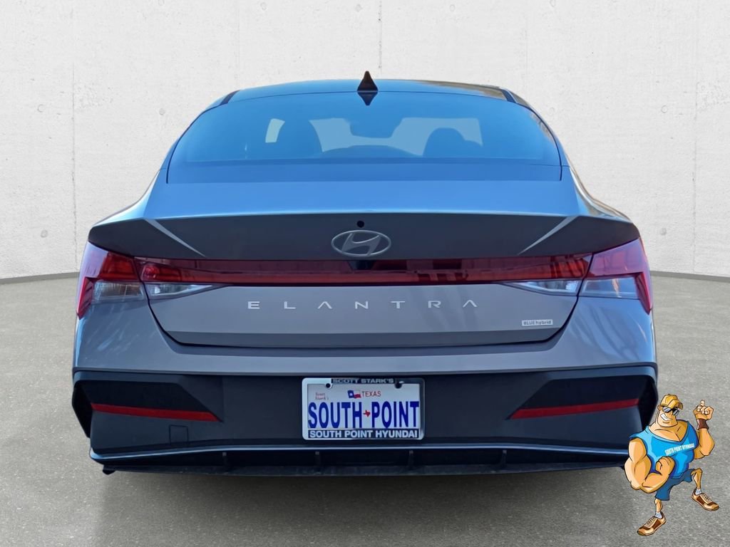 New 2026 Hyundai Elantra Hybrid w/ Cargo Package FWD image 6
