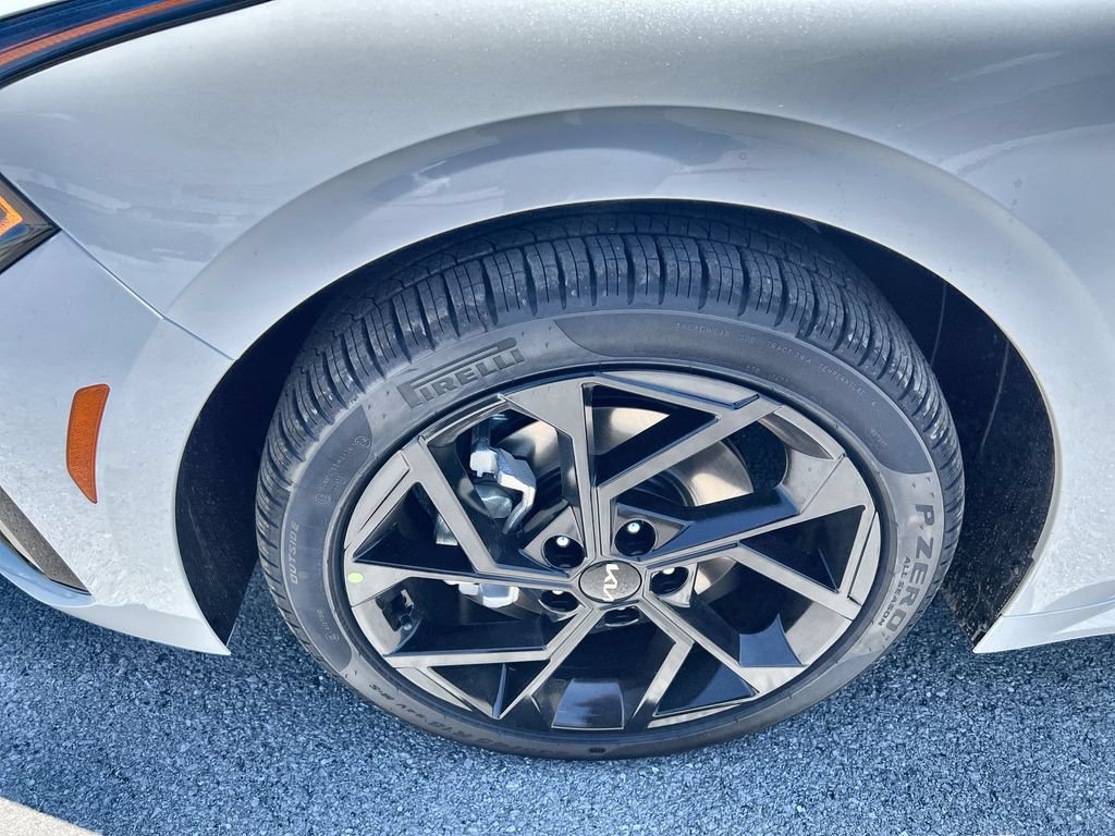 New 2026 Kia K5 GT-Line w/ GT-Line Premium Package AWD/4WD image 10