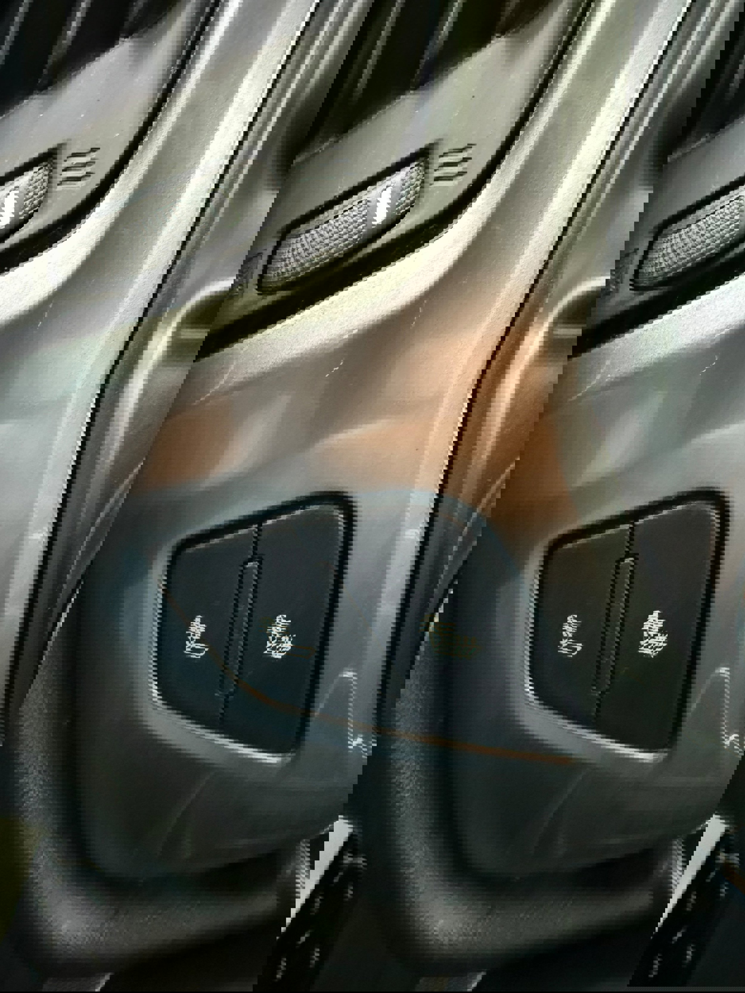 Used 2017 Chevrolet Silverado 1500 LT image 17