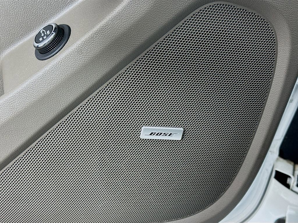 Used 2021 Chevrolet Traverse Premier w/ LPO, Cargo Package image 19