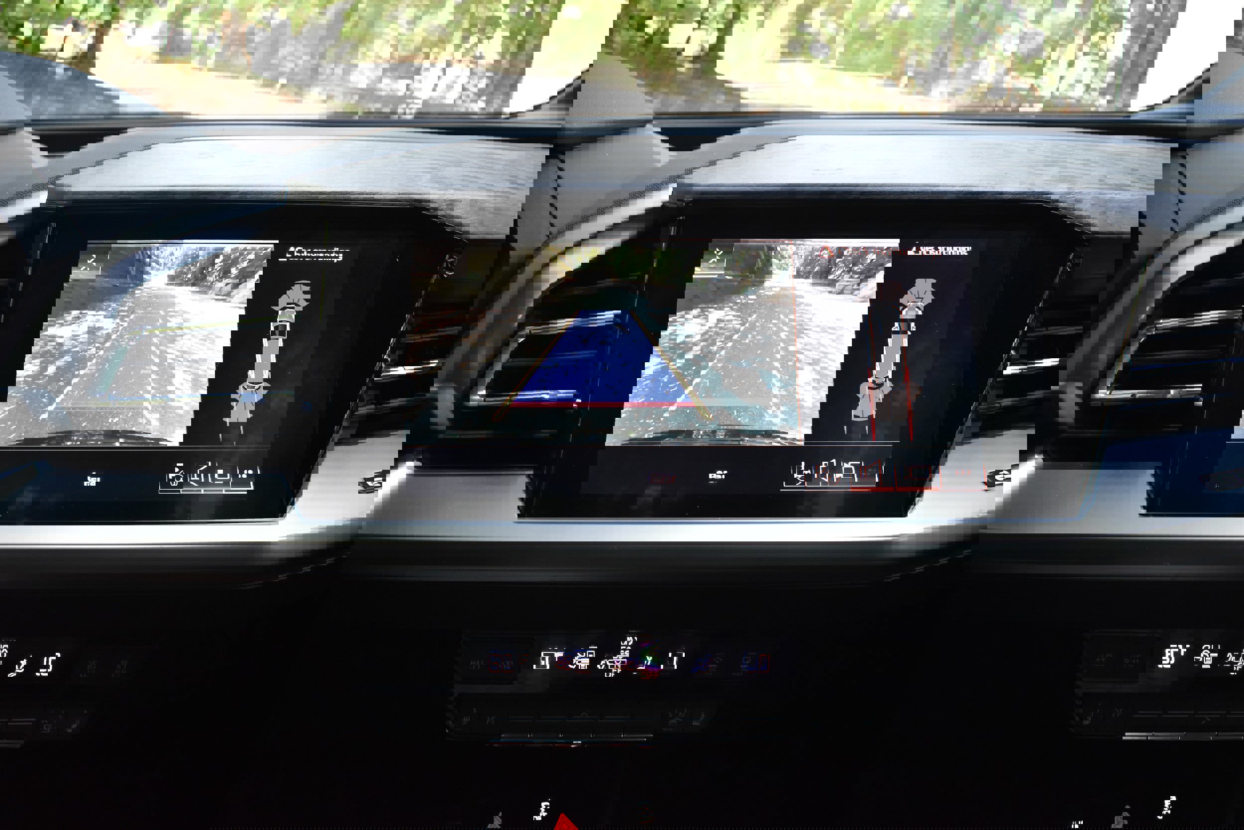 Used 2022 Audi Q4 e-tron Premium Plus w/ Premium Plus image 37