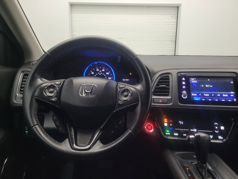 Used 2019 Honda HR-V Touring image 22