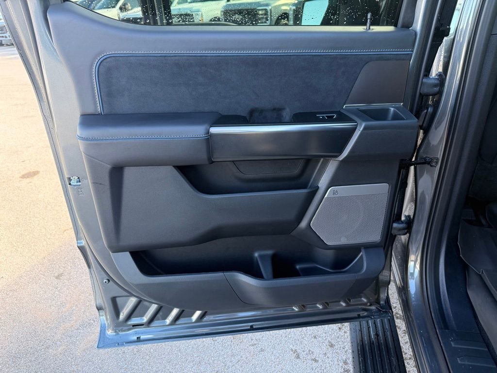 New 2025 Ford F150 Platinum w/ FX4 Off-Road Package image 11