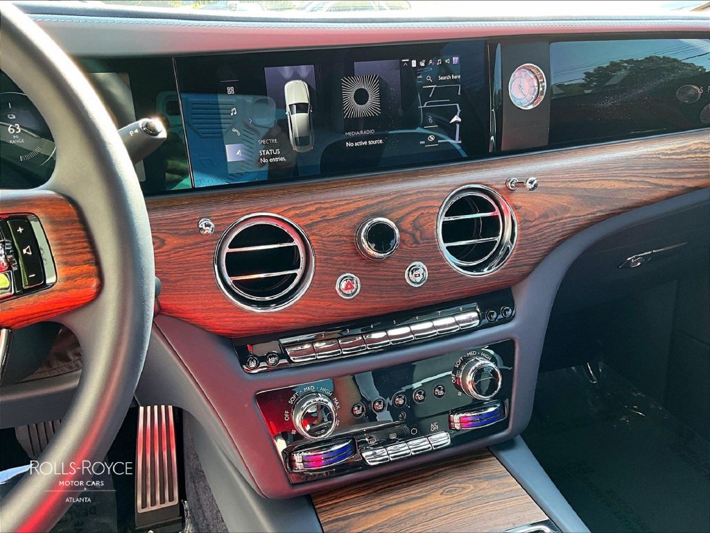 Certified 2024 Rolls-Royce Spectre w/ Spectre Launch Package AWD/4WD image 7