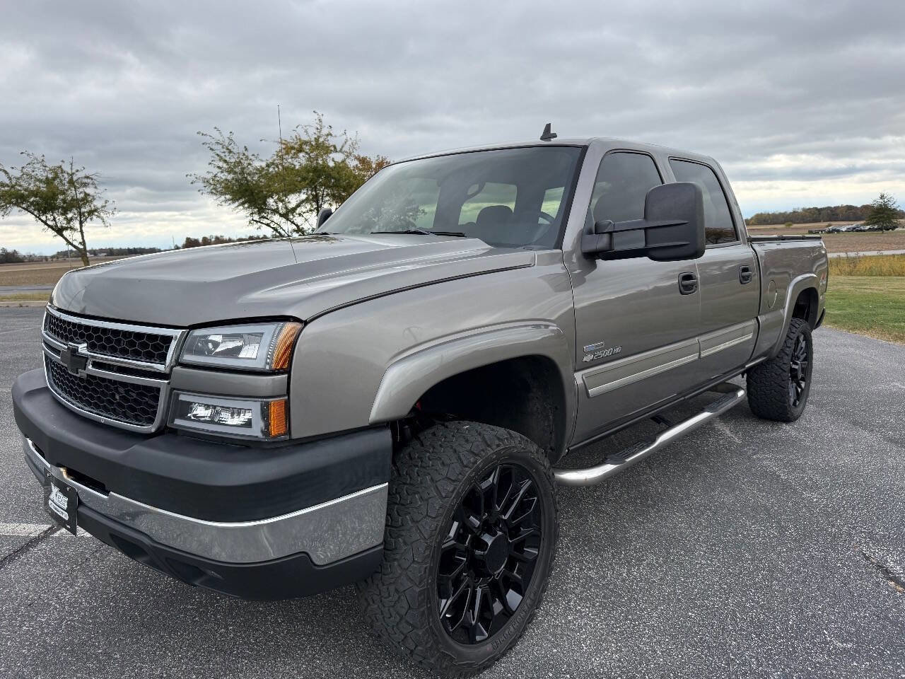 Used 2006 Chevrolet Silverado 2500 LT w/ Heavy-Duty Power Package