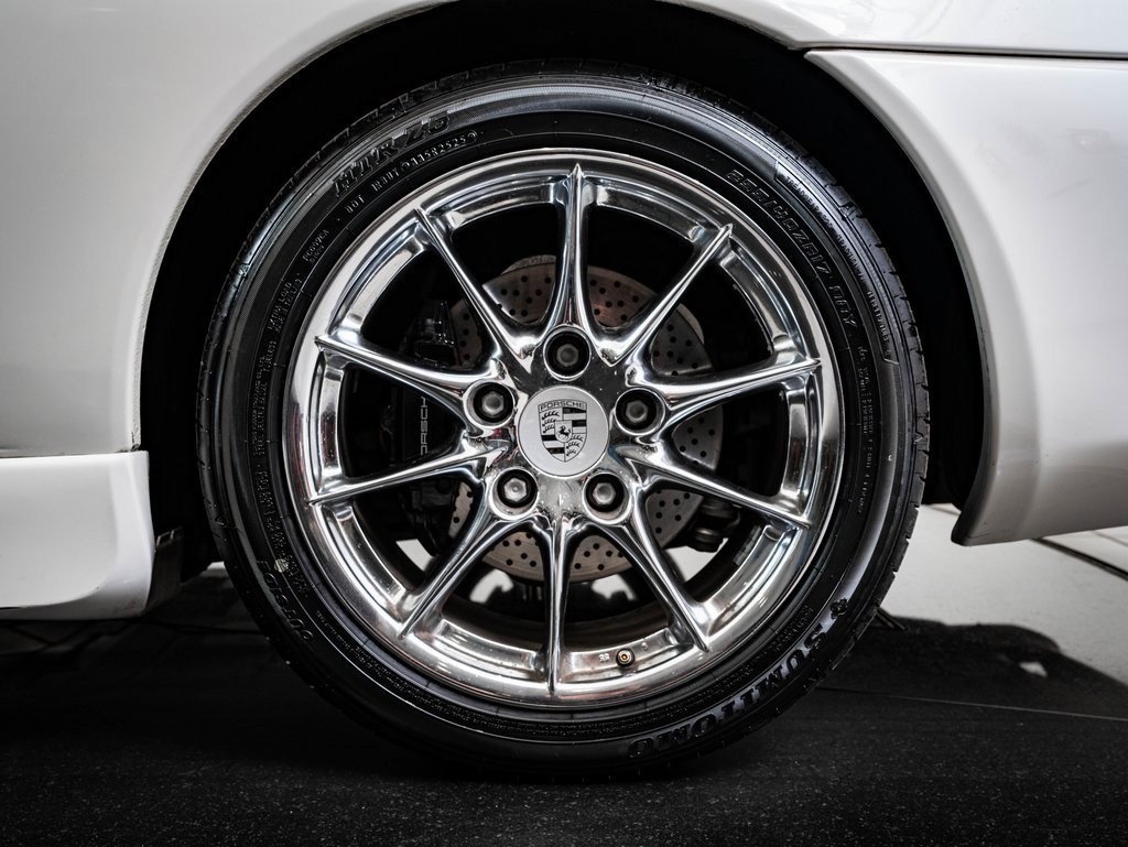 Used 2005 Porsche 911 Carrera image 12