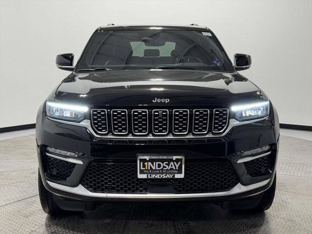 Certified 2022 Jeep Grand Cherokee Summit image 2