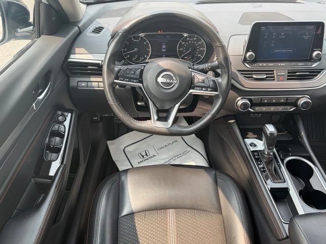 Used 2023 Nissan Altima 2.5 SR FWD image 33