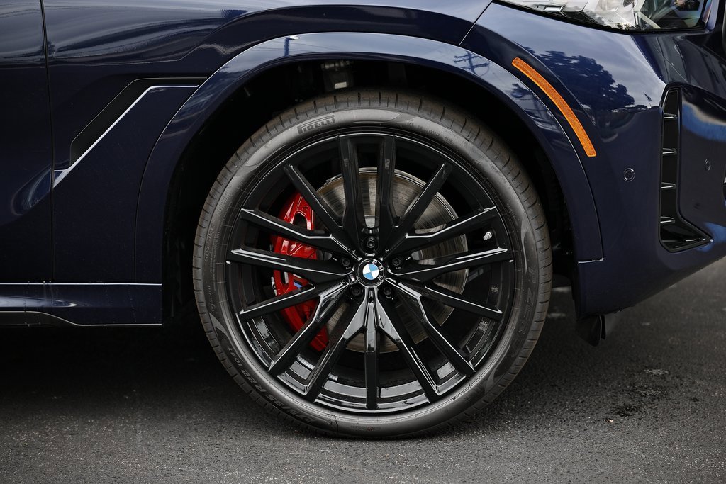 New 2026 BMW X6 M60i w/ Executive Package image 4