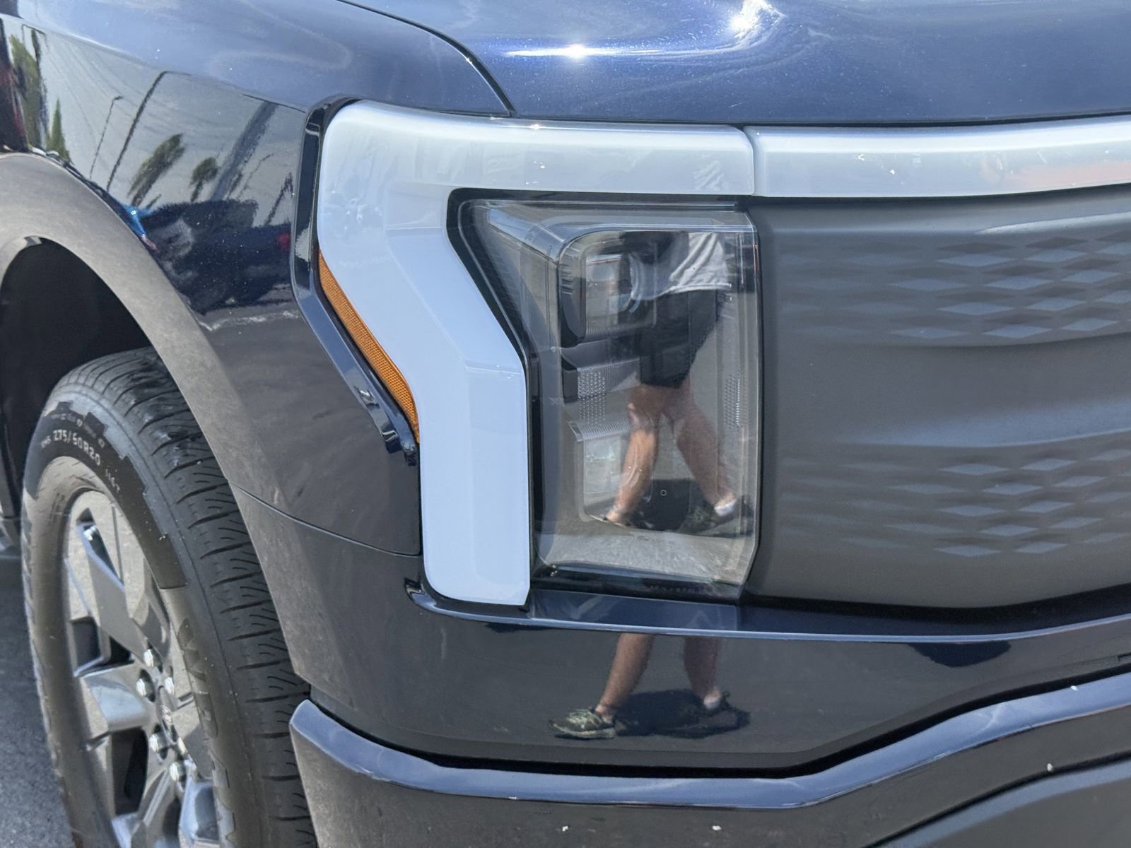 Certified 2025 Ford F150 Lightning Flash AWD/4WD image 9