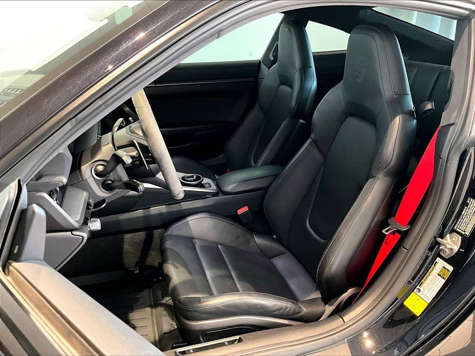 Used 2020 Porsche 911 Carrera S image 8