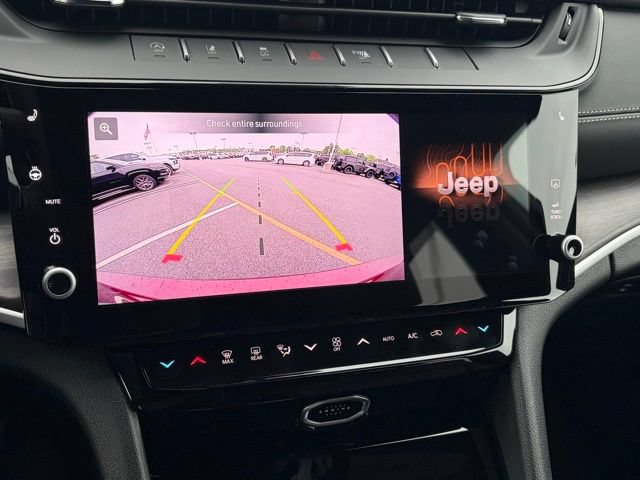 New 2026 Jeep Grand Cherokee L Limited w/ Limited Altitude Package AWD/4WD image 23