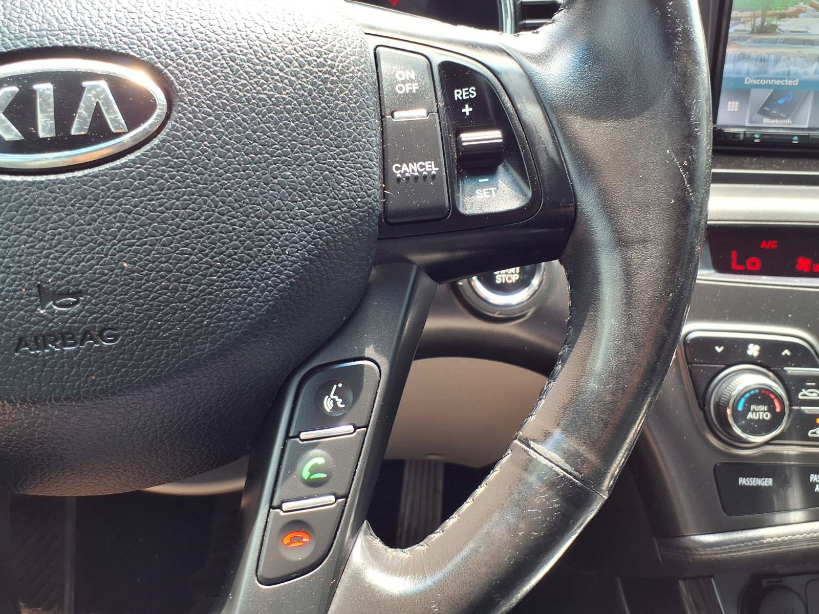 Used 2012 Kia Optima EX FWD image 19