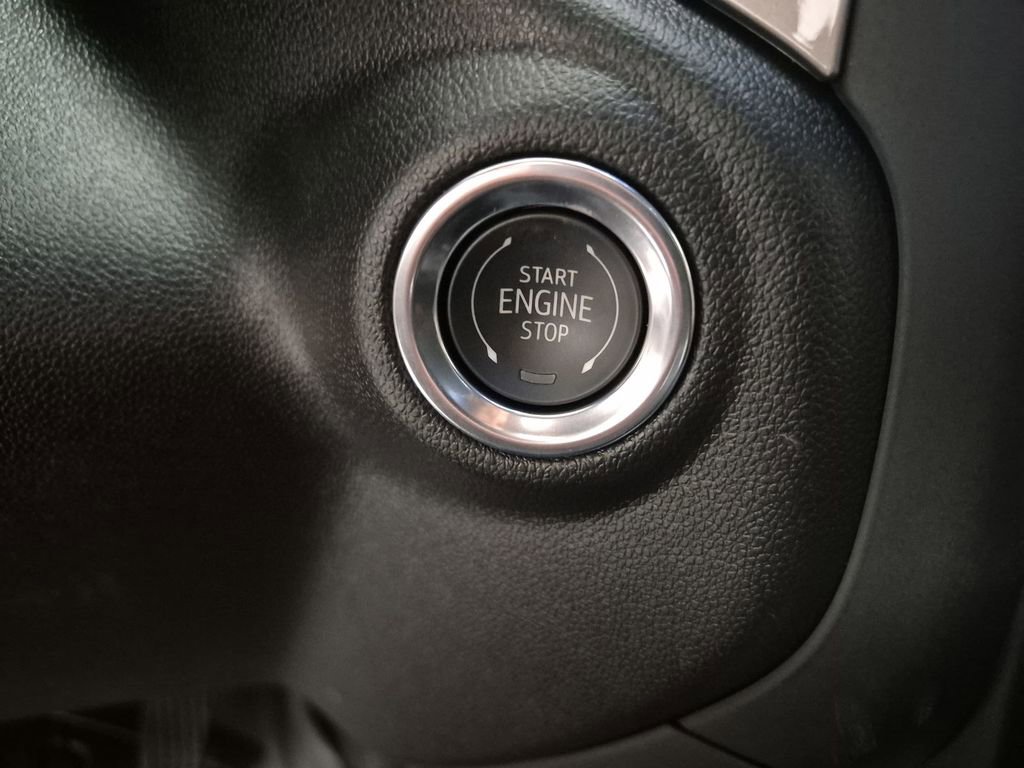 New 2026 GMC Sierra 1500 Pro w/ Graphite Edition image 17