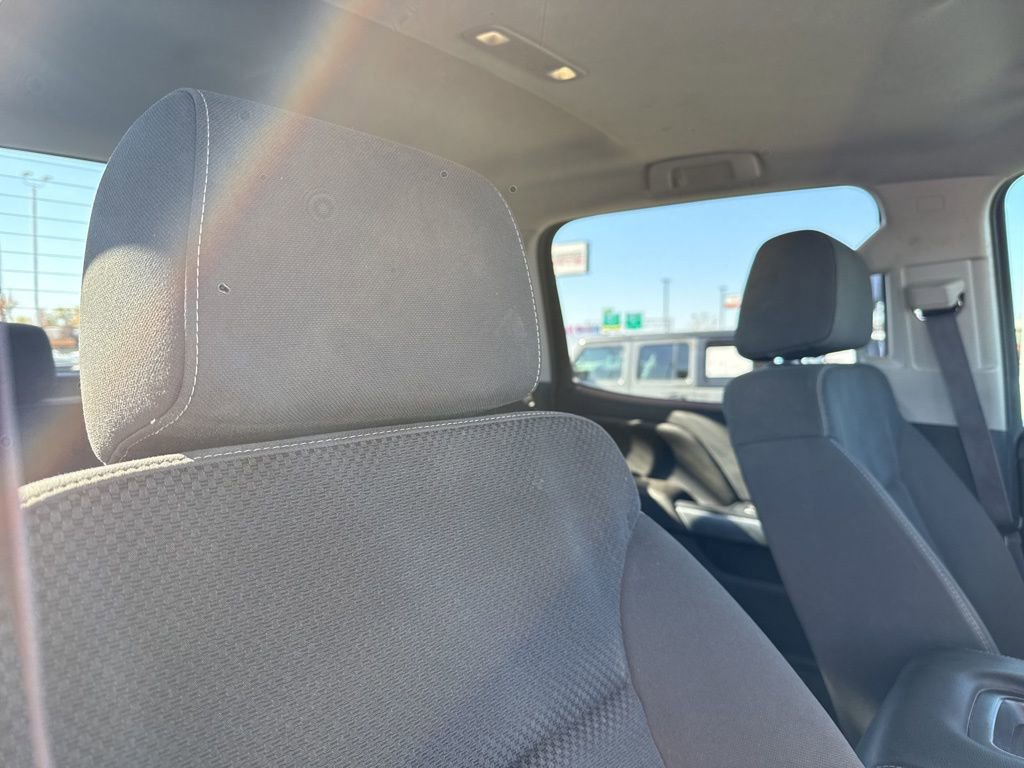 Used 2016 Chevrolet Silverado 3500 LT w/ LT Convenience Package image 27