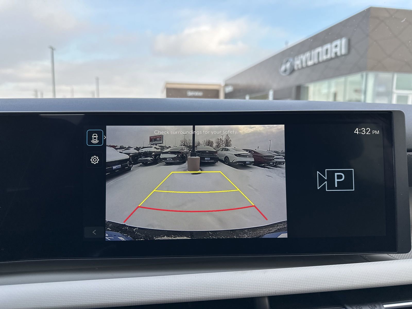 New 2026 Hyundai Tucson Blue SE image 50