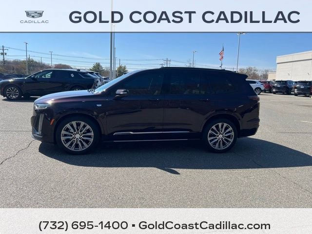 Used 2020 Cadillac XT6 Sport w/ Platinum Package image 2
