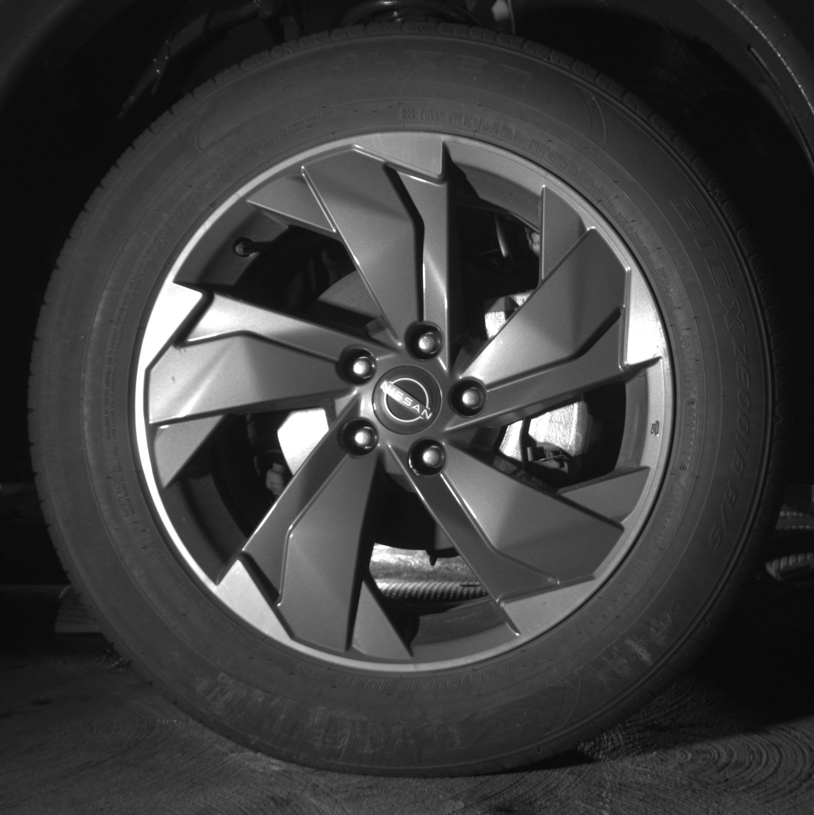 Used 2025 Nissan Rogue SV FWD image 13